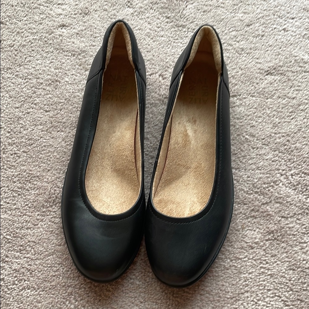 NWOT Black Women's Ballet Flats 9.5